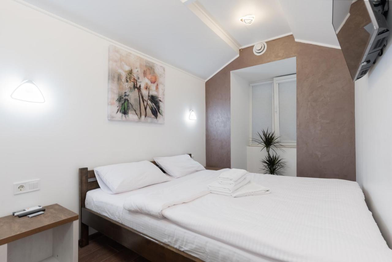 Apart Hotel Lyon D'Opera Oldenburg Bagian luar foto